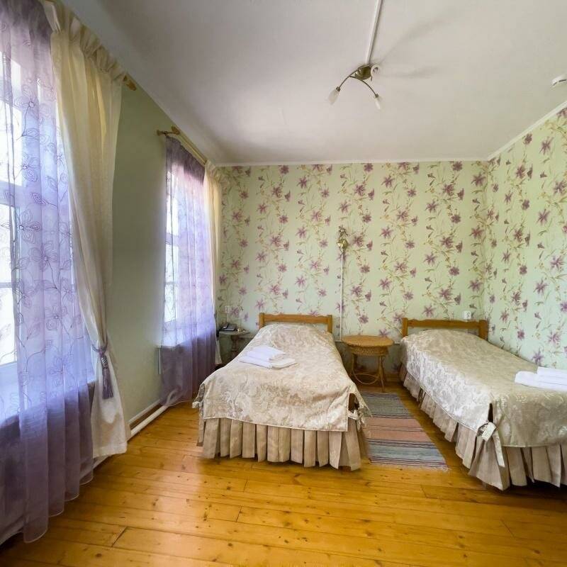 Фотографии номера Двухместный 2-комн№2 в Гостинице Юрьево Подворье Вельск