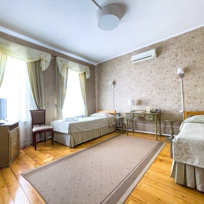 Фотографии номера Комната для двоих (удобства в блоке) №6б в Гостинице Юрьево Подворье Вельск