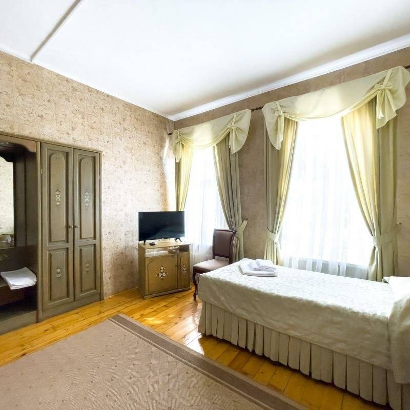 Фотографии номера Комната для двоих (удобства в блоке) №6б в Гостинице Юрьево Подворье Вельск