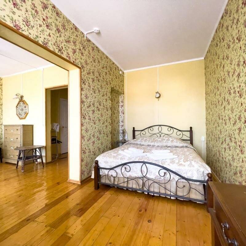 Фотографии номера Двухместный 2-комн№4 в Гостинице Юрьево Подворье Вельск